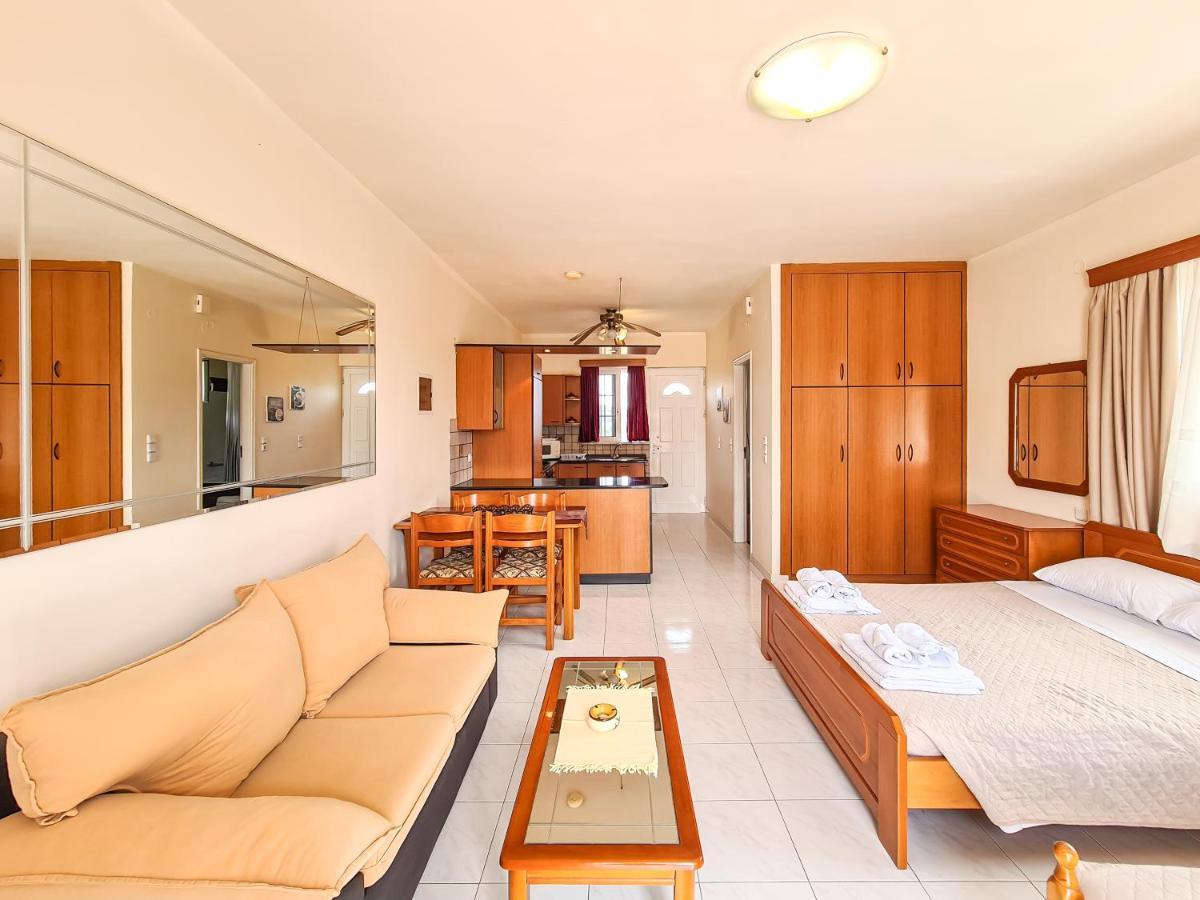 Colonial Studio/Apartment ฟาลิรากี ภายนอก รูปภาพ