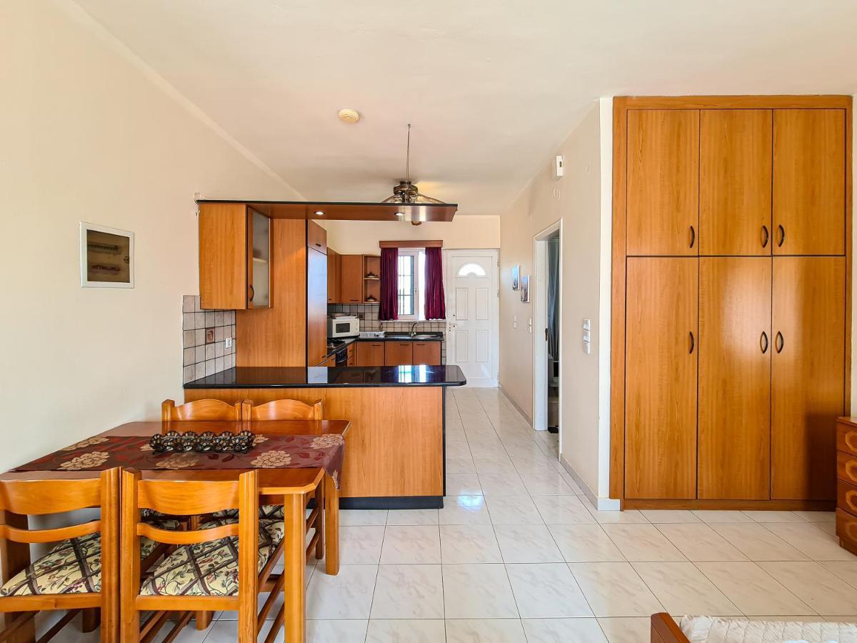 Colonial Studio/Apartment ฟาลิรากี ภายนอก รูปภาพ
